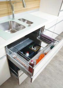 9 idées pour organiser le placard sous l'évier